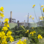 Vue depuis la table d'orientation - vers le site pétrochimique